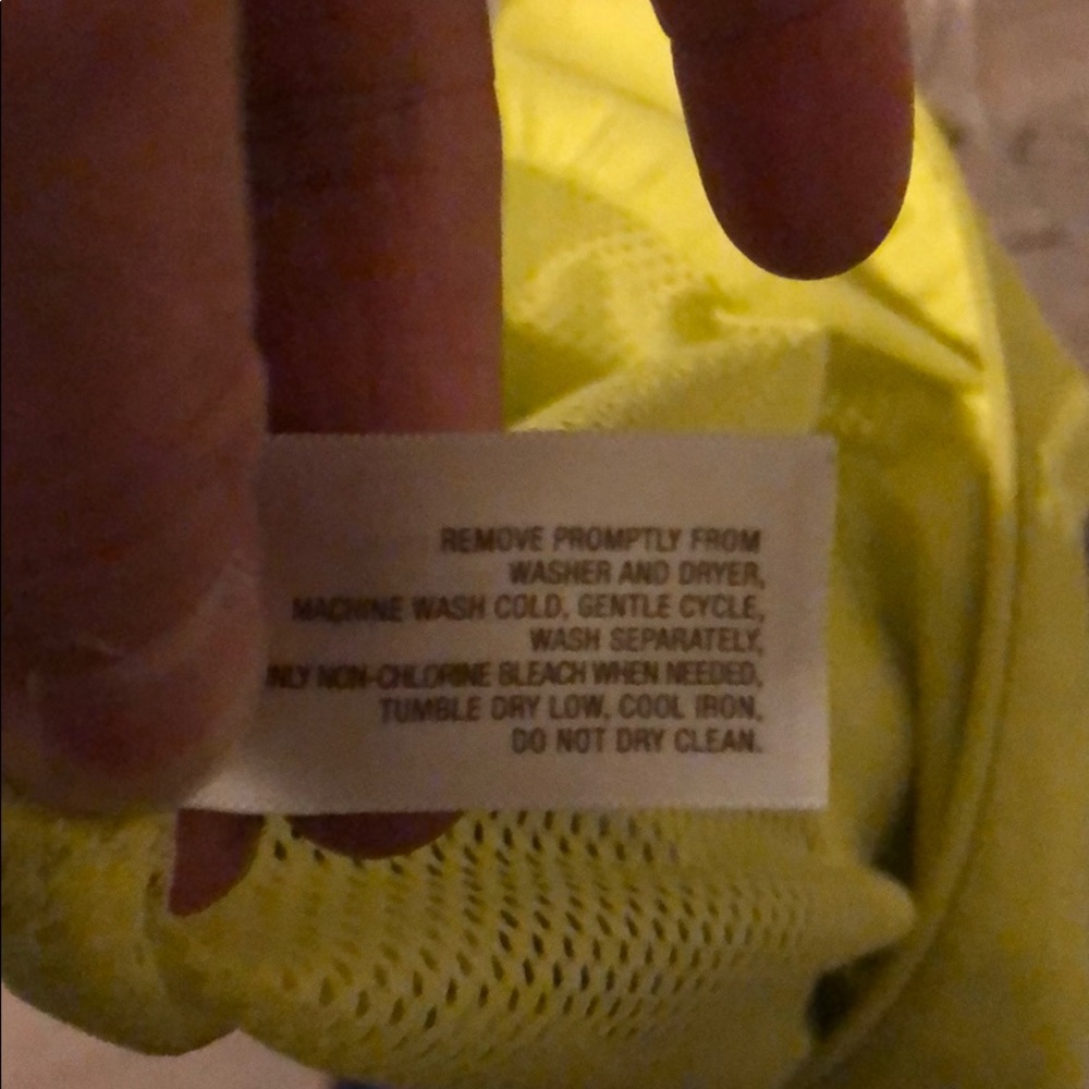 Yellow athletic jacket - Picture 4 of 4